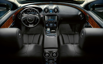 2010 Jaguar XJ Interior