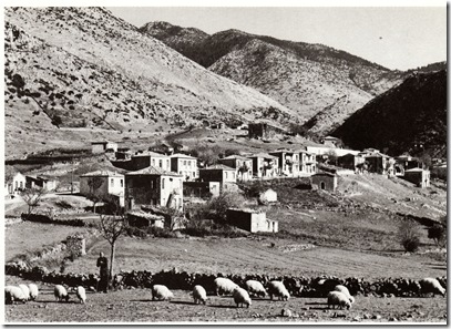 Από νεκροταφείο -  1954 .