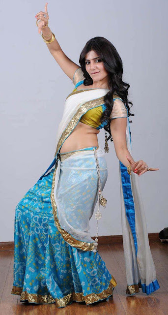 Actress Samantha Hot Navel Show in Saree Spicy Photos