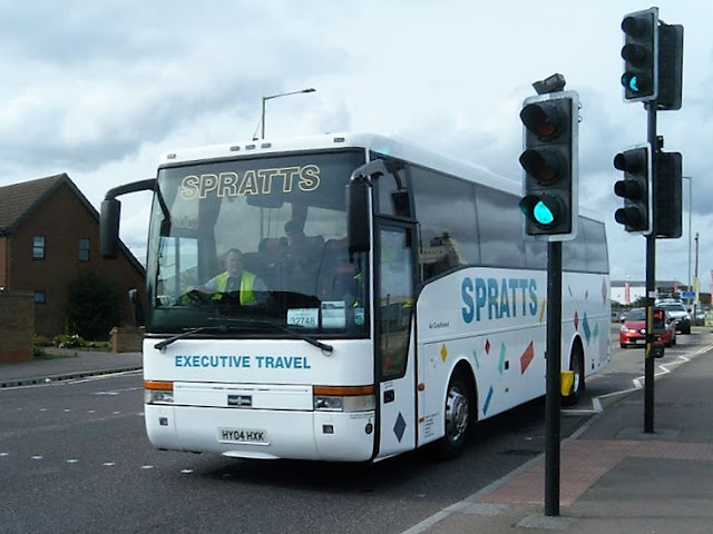 Spratts Coaches' Volvo B10M / VanHool T9 Alizee on Belvedere Road in Lowestoft returning with the 11:00 from Norwich