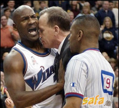funny basketball pictures. Funny Moments of NBA
