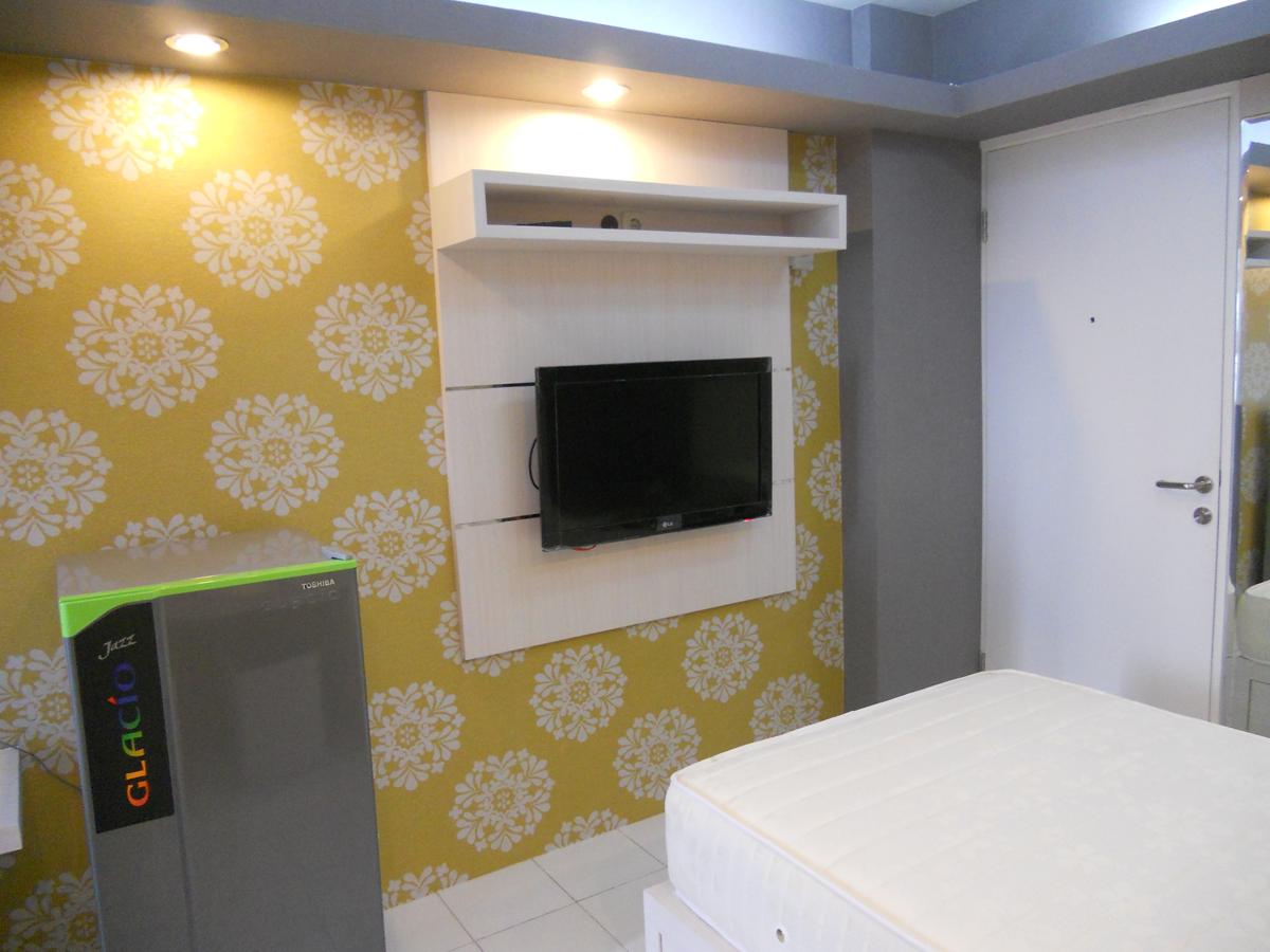 RAK TV APARTEMEN Loretta Interior Design