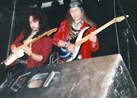 Luca Poma e Uli Jon Roth al Black Horse Pub di Cermenate nel 2006