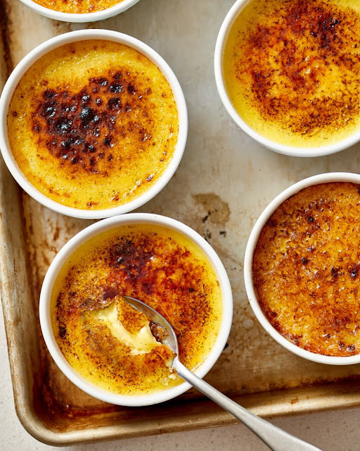 is creme brulee served hot or cold