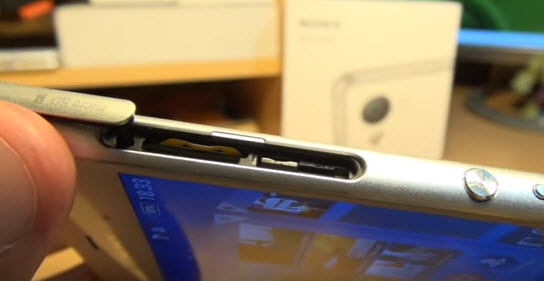  Cara mudah memasang Sim Card di HP Sony experia seri Z Z2 