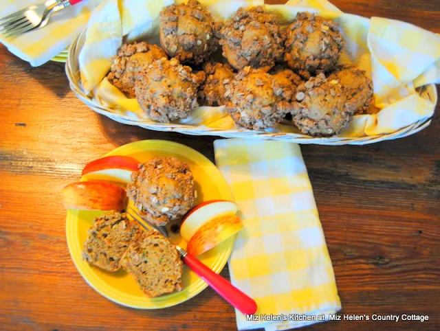 Harvest Muffins at Miz Helen's Country Cottage