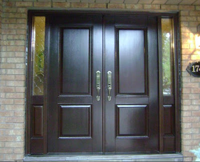 gambar pintu rumah minimalis sederhana dari kayu