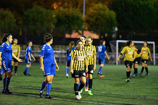 Partido entre el Barakaldo y el Betiko Neskak