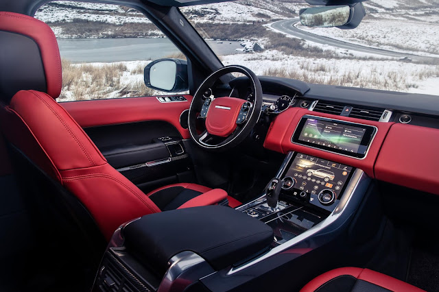 uevo-range-rover-sport-hst-interior