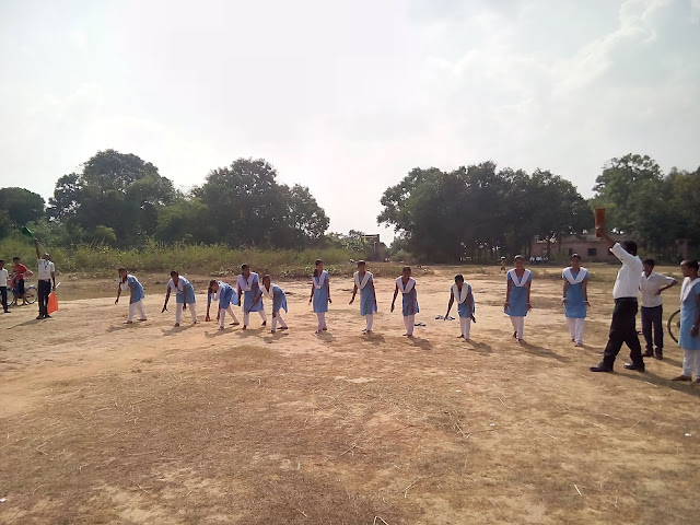 ANUAL FUNCTION- HIGH SCHOOL KAMATA 2015- GIRLS RUNNING