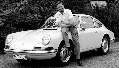 Ferdinand Alexander Porsche “Butzi” con la prima 911