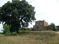 L'antiga casa dels ermitans de Sant Mateu