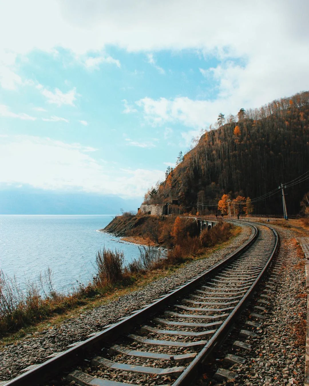 Lake Baikal HD Wallpaper for iPhone