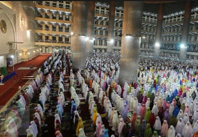 Pemerintah Indonesia melalui Kementerian Agama  Berbagai Contoh Kegiatan Ibadah di Bulan Ramadan