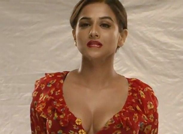 Vidya Balan Hot Images in Dirty Picture