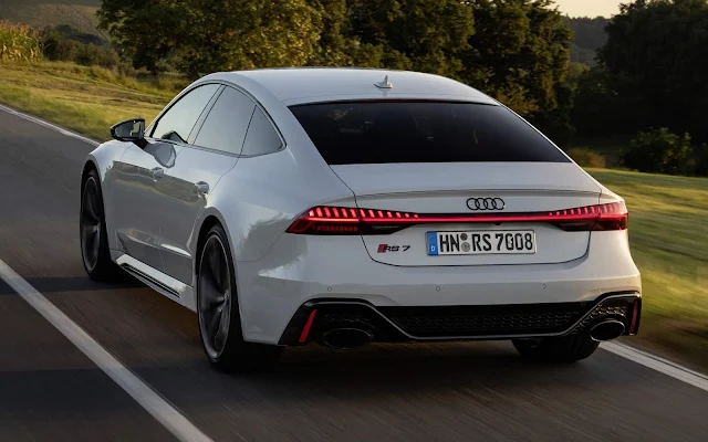 Novo RS7 Sporback 2020 é mais rápido do que diz a Audi