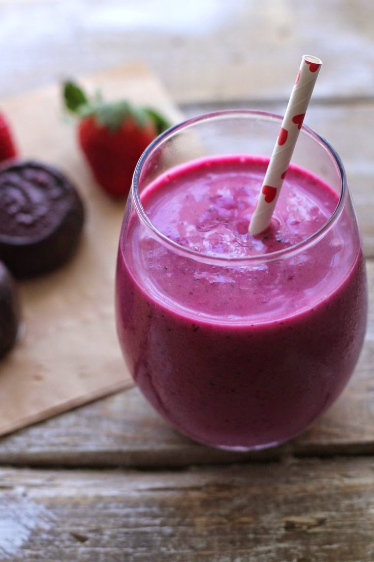 Women's Fit: 7 Easy Smoothie Recipes for Weight Loss and Energy