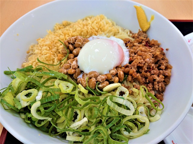 にんたまラーメン　横戸店　納豆冷麺