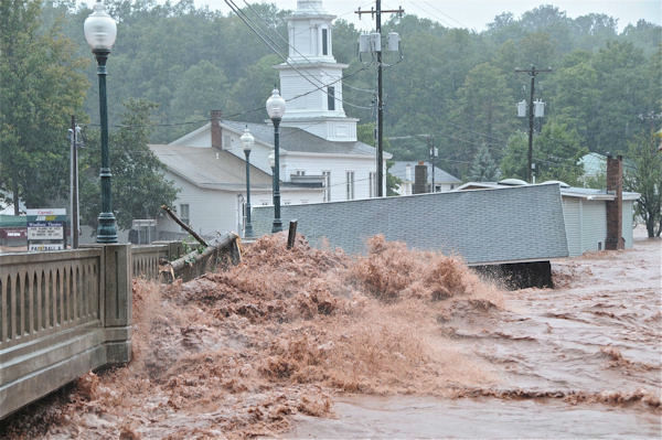 Hurricane Irene Destruction in America