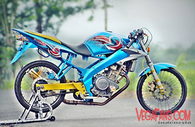 Kumpulan Foto Modifikasi Motor Vixion Warna Biru 