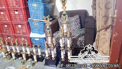 Piala Plastik Murah Bandung, Grosir Trophy Plastik, Jual Trophy Plastik