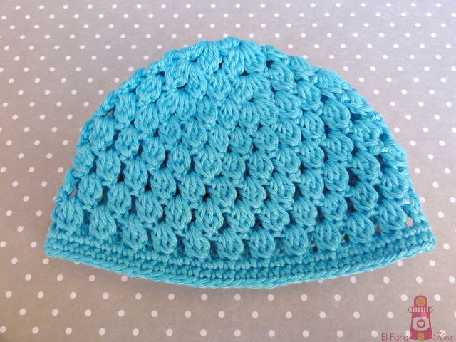 crocheted hat for blythe