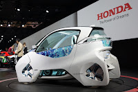 Honda-Micro-Commuter-Concept-2012-05