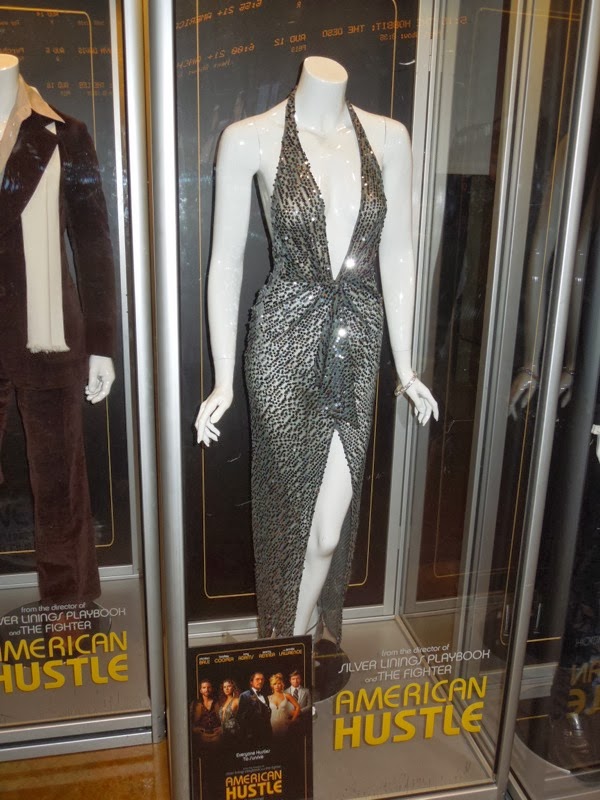 Amy Adams American Hustle Sydney Prosser movie costume