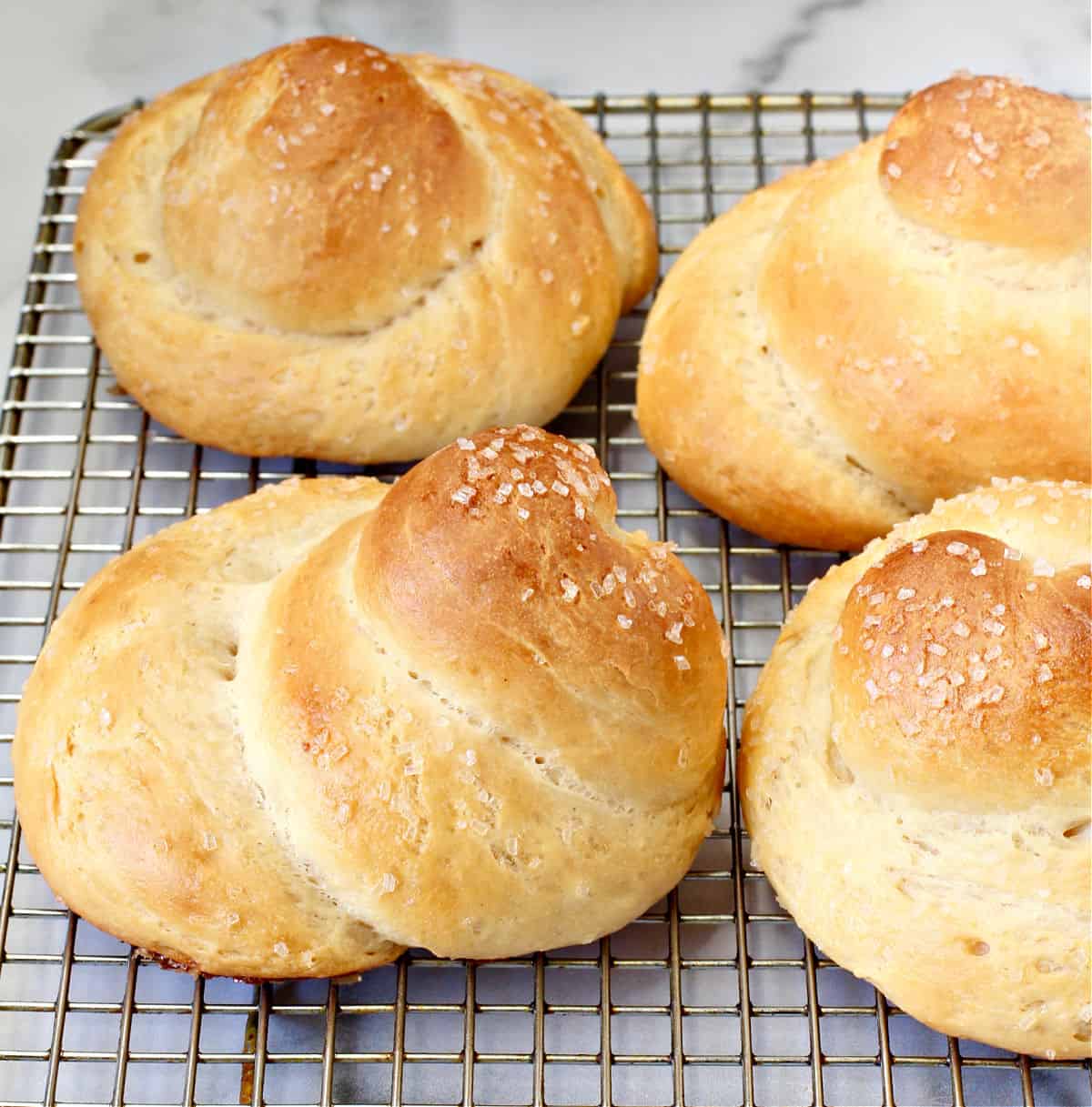 Shoreek - Egyptian Sweet Rolls on a wire rack.