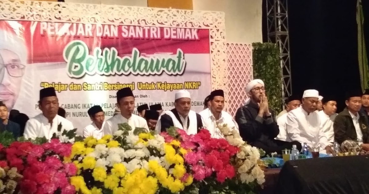 MEDIA INFORMASI PELAJAR NU GAJAH: Pelajar Dan Santri Demak ...