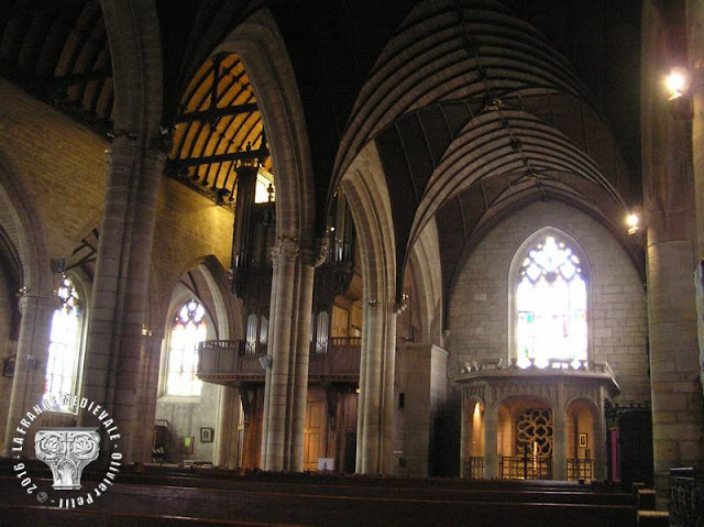 JOSSELIN (56) - Basilique Notre-Dame du Roncier (XIIe-XVIe siècles) (Intérieur)