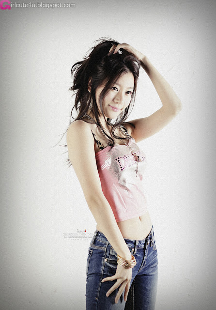 2 Han Ji Eun in Pink Top-very cute asian girl-girlcute4u.blogspot.com