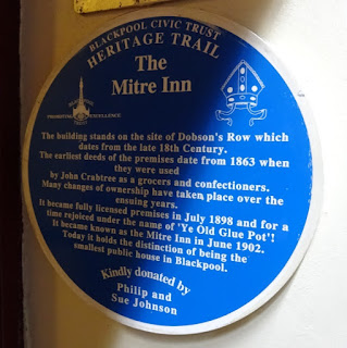 Blackpool's Smallest Pub - The Mitre