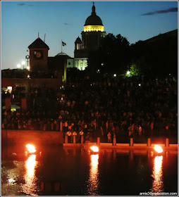 WaterFire en Providence: Rhode Island State House