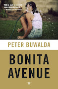 Met Bonita Avenue zette Peter Buwalda zich in één klap op de literaire kaart . (buwaldabonita)