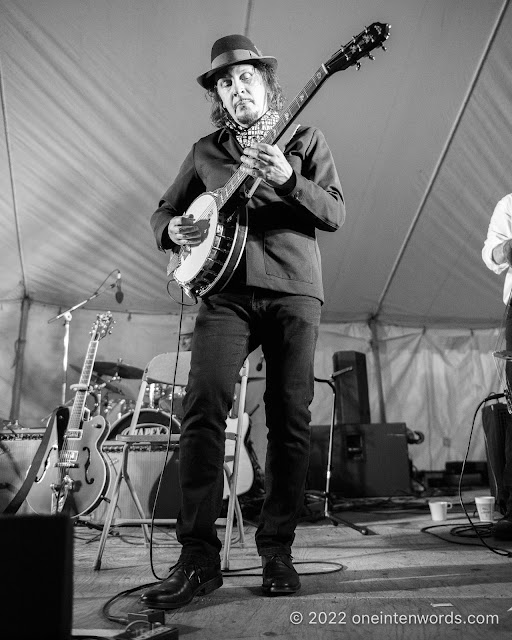 Adrian Raso at Hillside Festival on July 22, 2022 Photo by John Ordean at One In Ten Words oneintenwords.com toronto indie alternative live music blog concert photography pictures photos nikon d750 camera yyz photographer