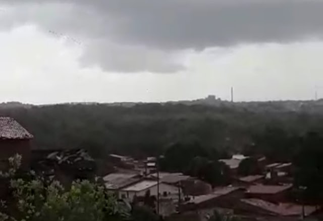 Forte ventania assusta moradores em São Luís-MA; VÍDEO