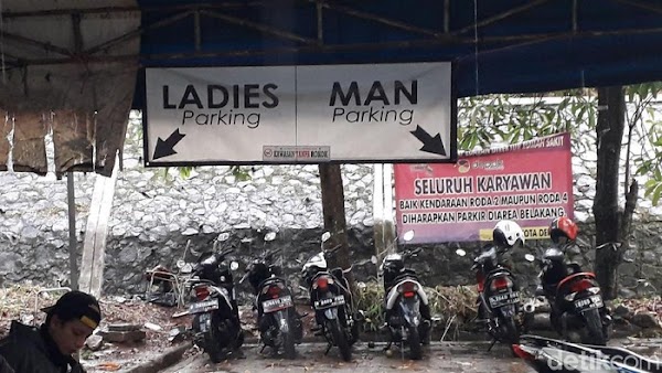Ini Parkiran RSUD Depok yang Viral, Motor Pria-Wanita Dipisah