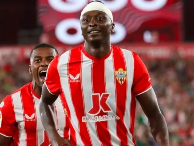 Sadiq Umar scores winner in Almeria’s comeback victory over Sevilla