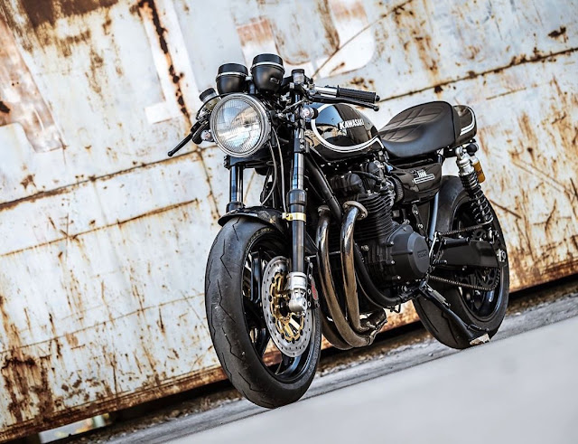 Kawasaki Z1 By K-Speed Hell Kustom