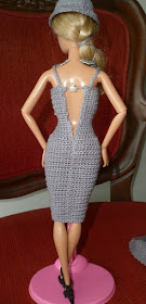 vestido de crochê para boneca Barbie com decote profundo