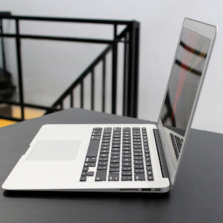 MacBook Air Core i7 (13-inch, Mid 2011) Second