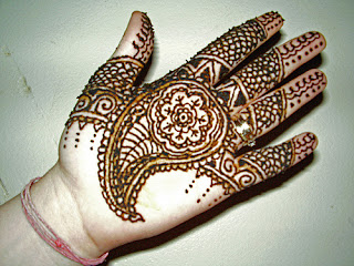 Easy-Mehndi-Designs-For-Hands10