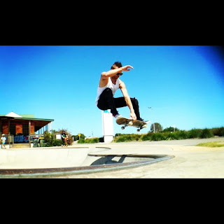 Mark Jansen Skateboarding Adelaide Boneless