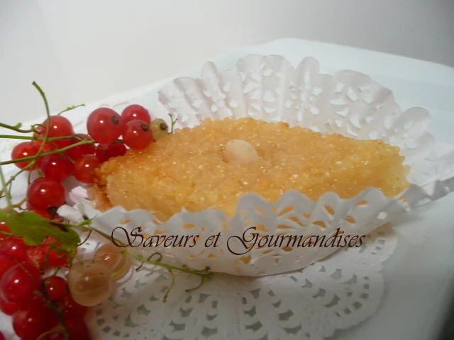 Basboussa aux amandes, pâtisserie orientale.