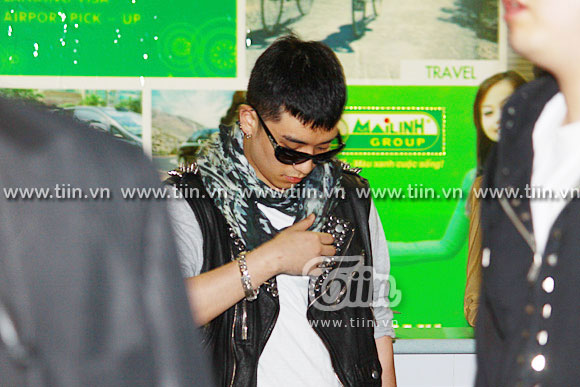 Big Bang's Arrival in Vietnam