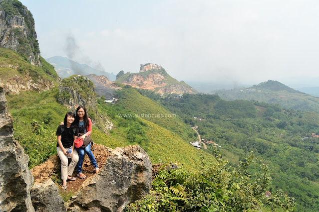 Cerita perjalanan dari Kota Bandung ke Stone Garden, Padalarang. Rute angkutan umum, harga tiket, dan apa saja yang ada di Stone Garden? baca aja ya!