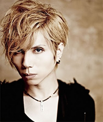 Acid Black Cherry Yes Lyric Translation Vkh Press Japanese Visual Rock Visual Kei And J Rock Webzine