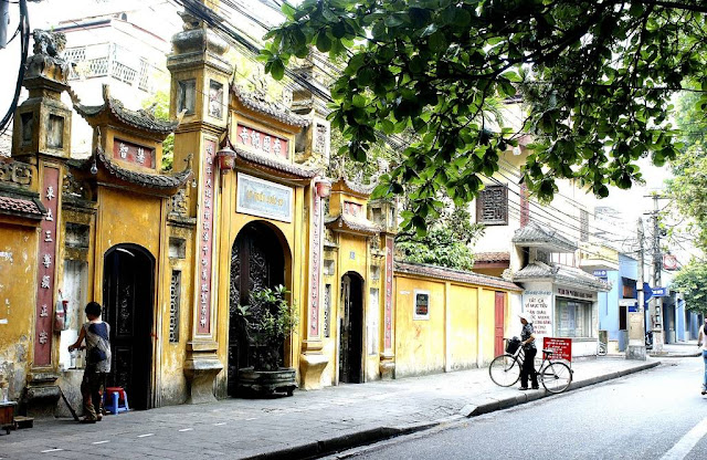 Top tourist destination in Hanoi city, Vietnam 3