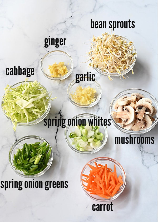 ingredients used to make the shrimp chowmein noodles